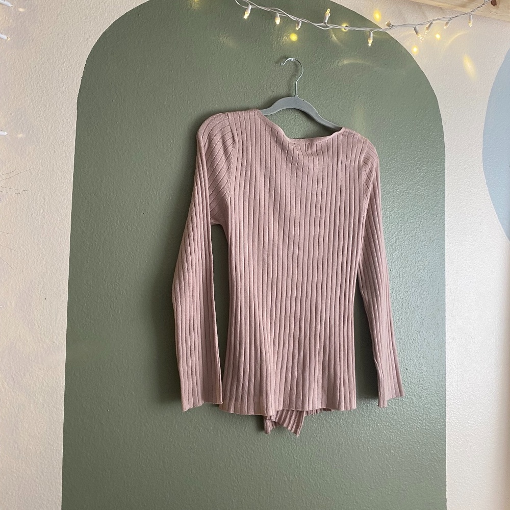 Pink Sweater - Picture 2 of 3